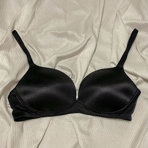 Victoria’s Secret Biofit bra size 34D